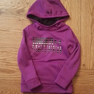 Girls under armour size Yxs hoodie sweatshirt